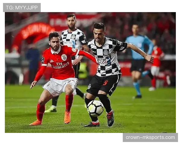 波尔图控球优势显威，状态回升稳步迈向冠军目标