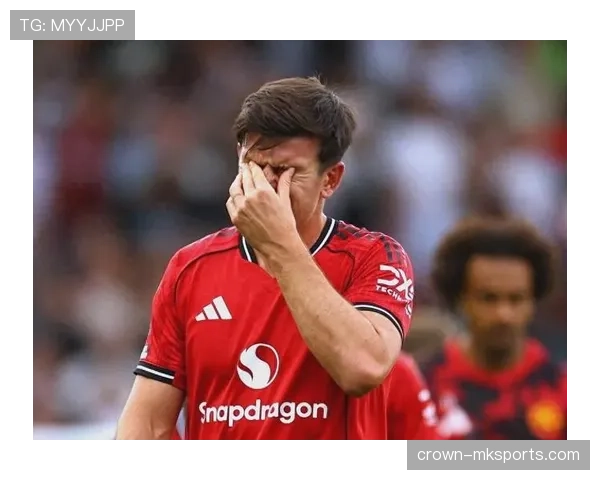 曼联进攻问题聚焦推进阶段断裂，当前表现受限对赛季走势造成影响